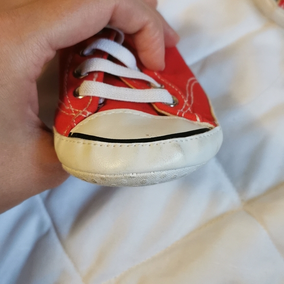 Airwalk Red shoes (4W- baby) - Picture 8 of 16